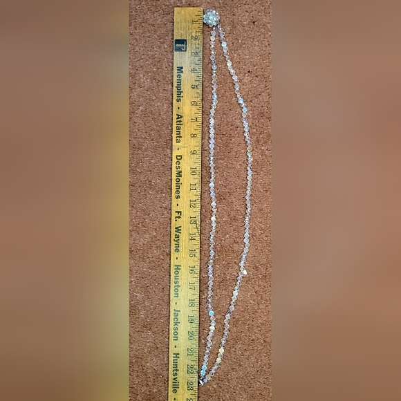 Stunning Vintage Aurora Borealis Necklace, Bracelet and Clip on Earrings Set - Picture 7 of 7